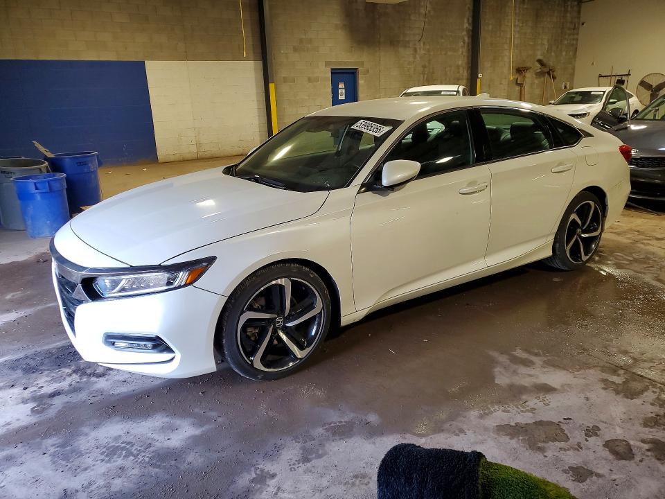 Продажа на аукционе авто 2019 Honda Accord, vin: 1HGCV1F33KA009022, номер лота: 53995356