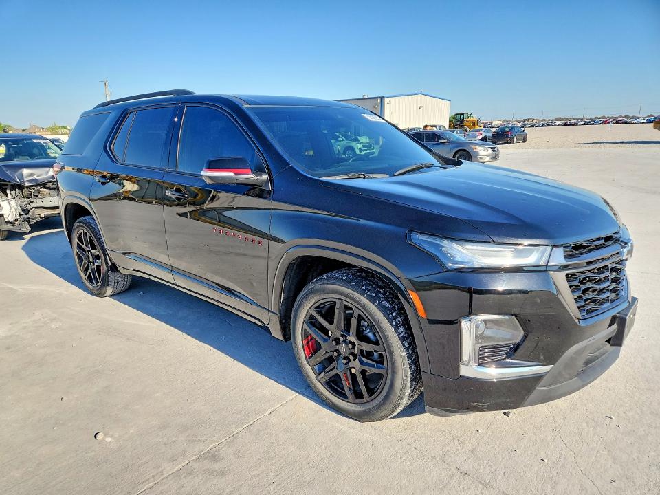 2022 Chevrolet Traverse მანქანა იყიდება აუქციონზე, vin: 1GNEVKKW5NJ111043, აუქციონის ნომერი: 52521206