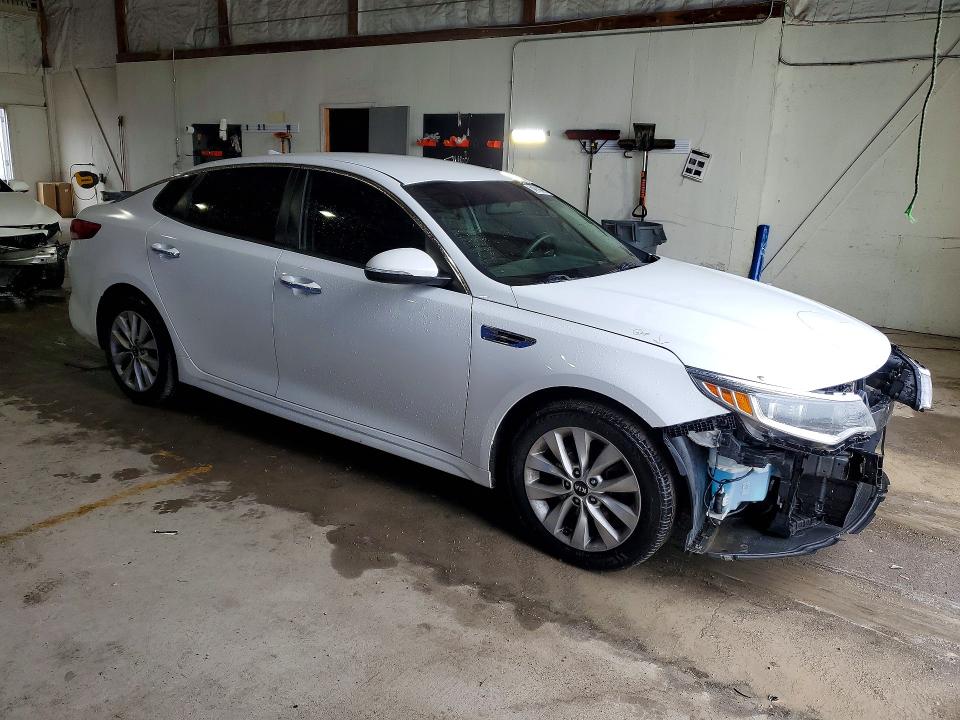 Продаж на аукціоні авто 2017 Kia Optima, vin: 5XXGT4L36HG122715, номер лоту: 54810066