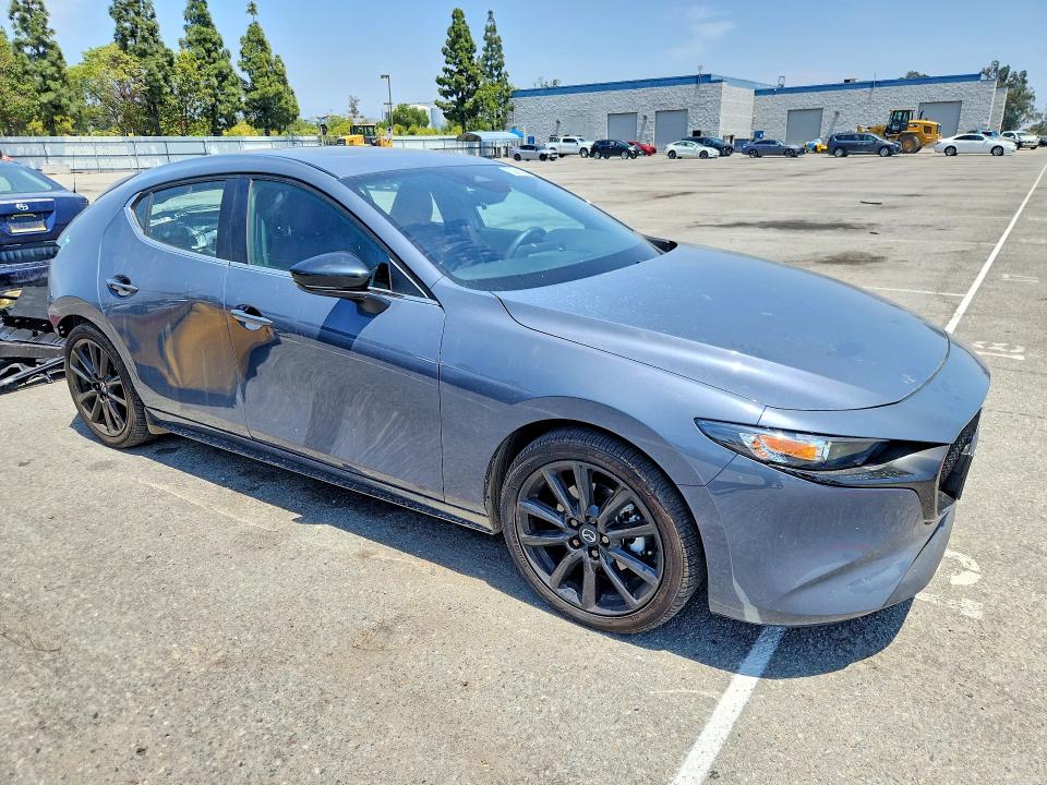 52968276 :رقم المزاد ، JM1BPBLM6S1782865 vin ، 2025 Mazda 3 مزاد بيع