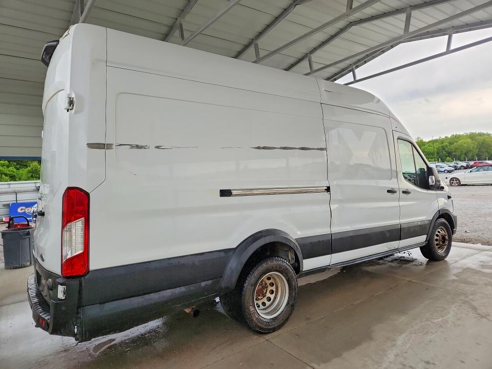 47998376 :رقم المزاد ، 1FTRU8UG7MKA34898 vin ، 2021 Ford Transit مزاد بيع