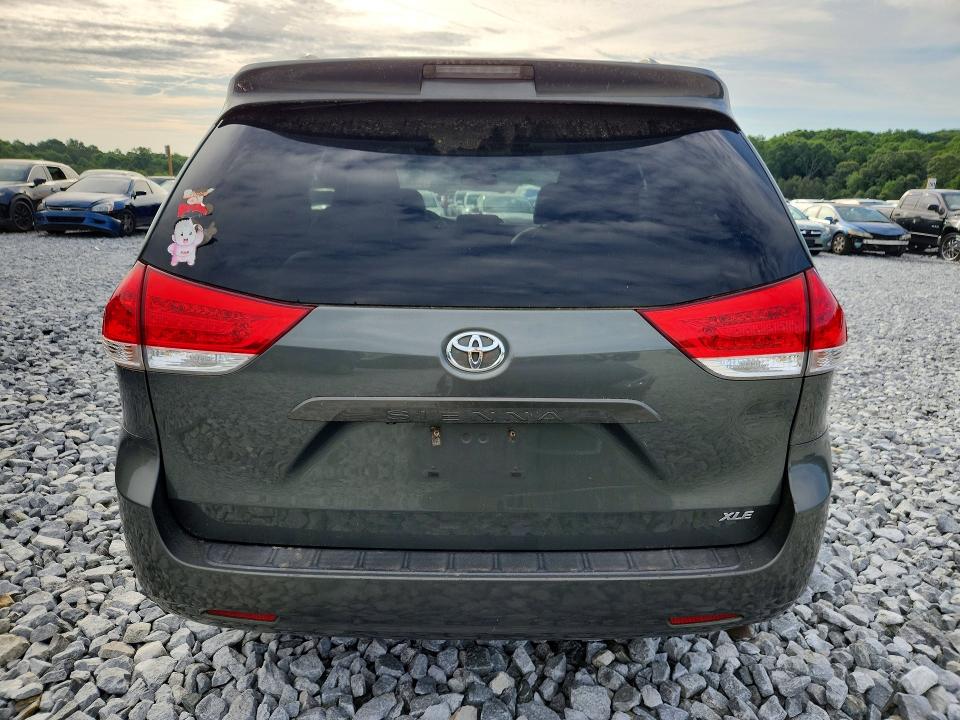 Продажа на аукционе авто 2014 Toyota Sienna, vin: 5TDYK3DC4ES524078, номер лота: 54696366