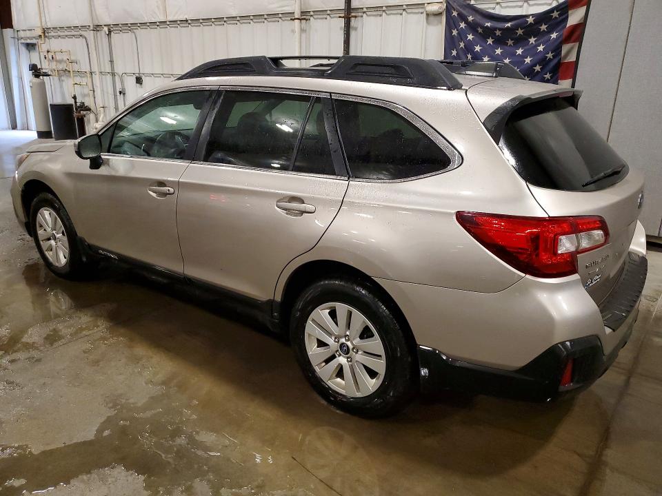 54723726 :رقم المزاد ، 4S4BSAFC7J3384543 vin ، 2018 Subaru Outback مزاد بيع