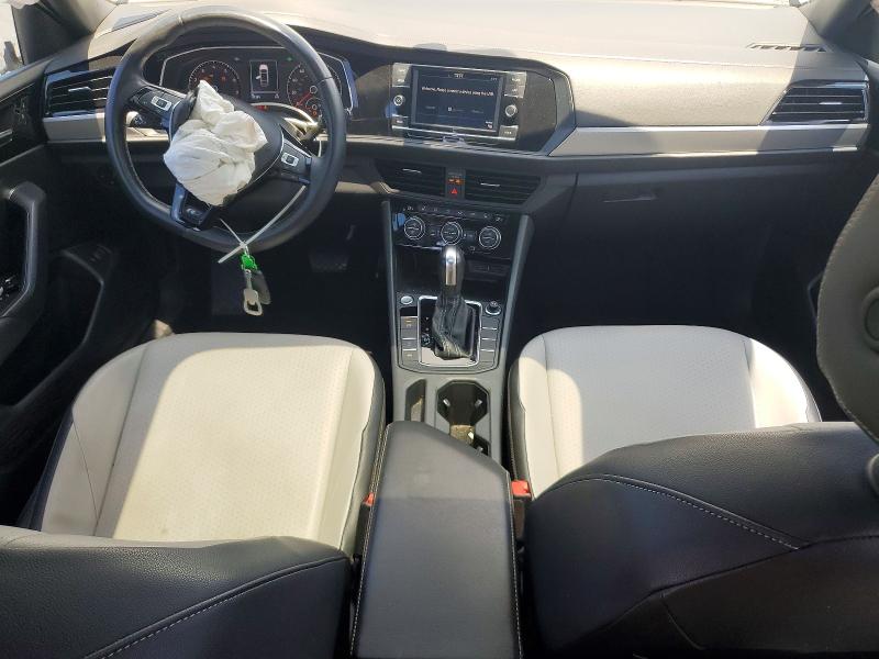 Продажа на аукционе авто 2020 Volkswagen Jetta, vin: 3VWCB7BU8LM065127, номер лота: 52161626