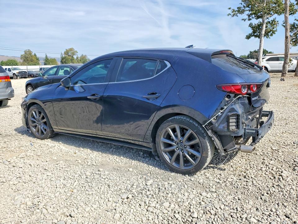 2019 Mazda 3 მანქანა იყიდება აუქციონზე, vin: JM1BPAMM9K1119492, აუქციონის ნომერი: 53272056