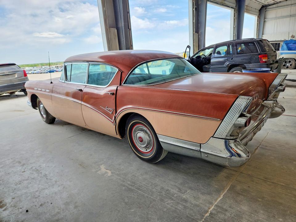 53095536 :رقم المزاد ، 5D4036018 vin ، 1957 Buick Riviera مزاد بيع