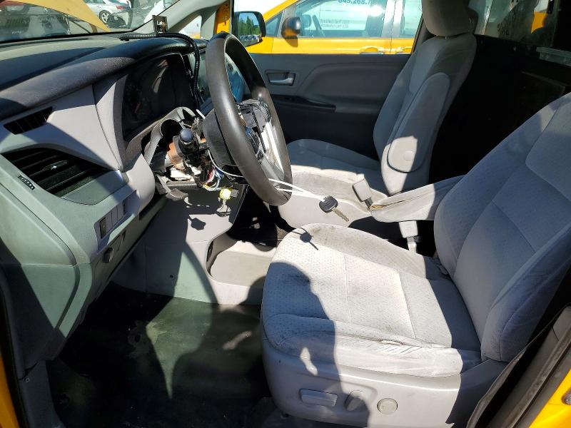 Продаж на аукціоні авто 2016 Toyota Sienna, vin: 5TDKK3DC4GS762814, номер лоту: 55358946