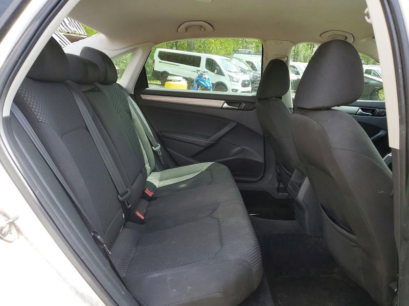 53032766 :رقم المزاد ، 1VWAP7A33CC074062 vin ، 2012 Volkswagen Passat مزاد بيع