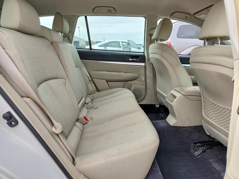 2010 Subaru Outback მანქანა იყიდება აუქციონზე, vin: 4S4BRCAC5A3328924, აუქციონის ნომერი: 51963306