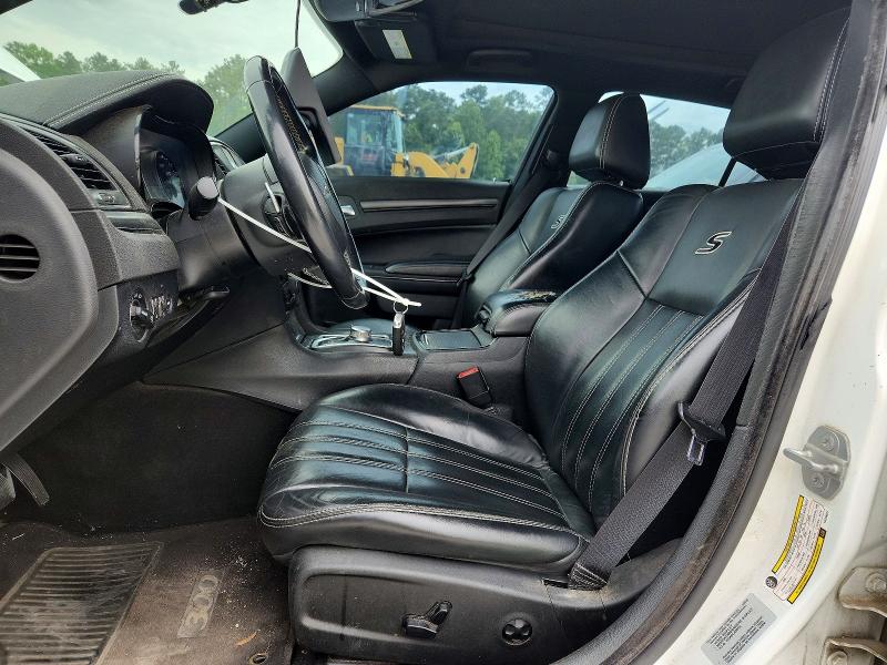 52834576 :رقم المزاد ، 2C3CCABG3FH756077 vin ، 2015 Chrysler 300 مزاد بيع
