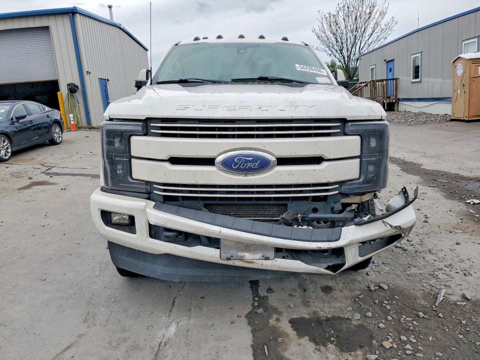 Auction sale of the 2017 Ford F350, vin: 1FT8W3BT4HEB17072, lot number: 54298496