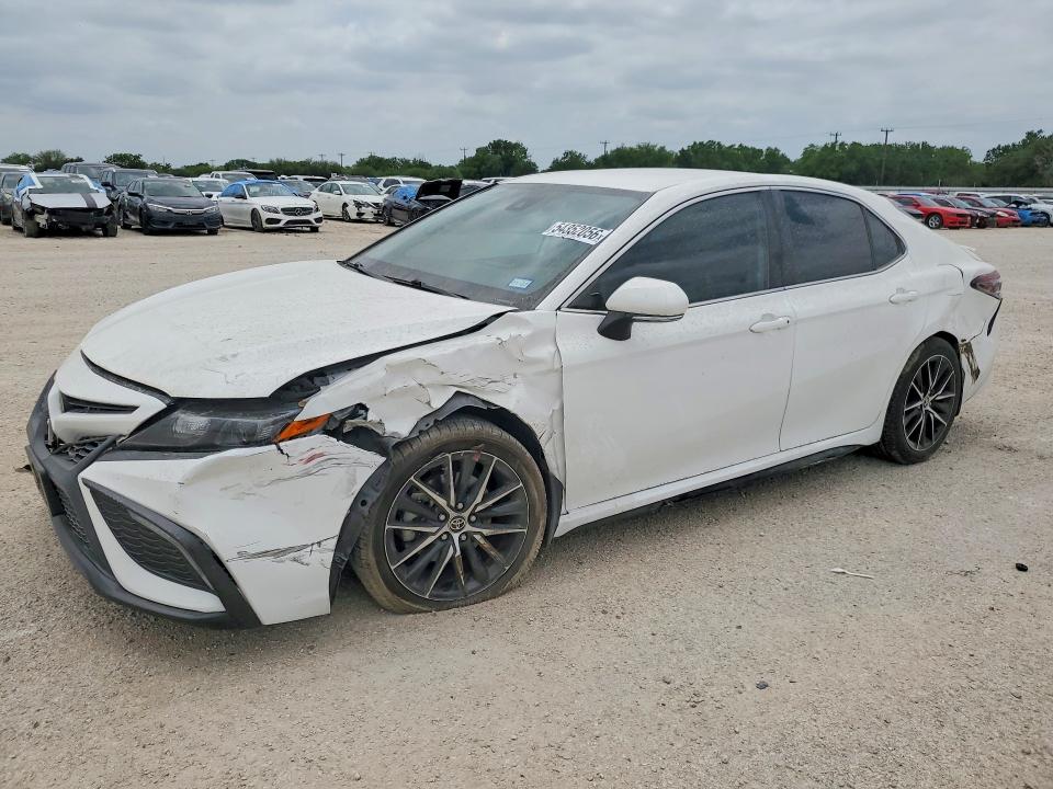 Aukcja sprzedaży 2022 Toyota Camry, vin: 4T1G11AK6NU073807, numer aukcji: 54352056