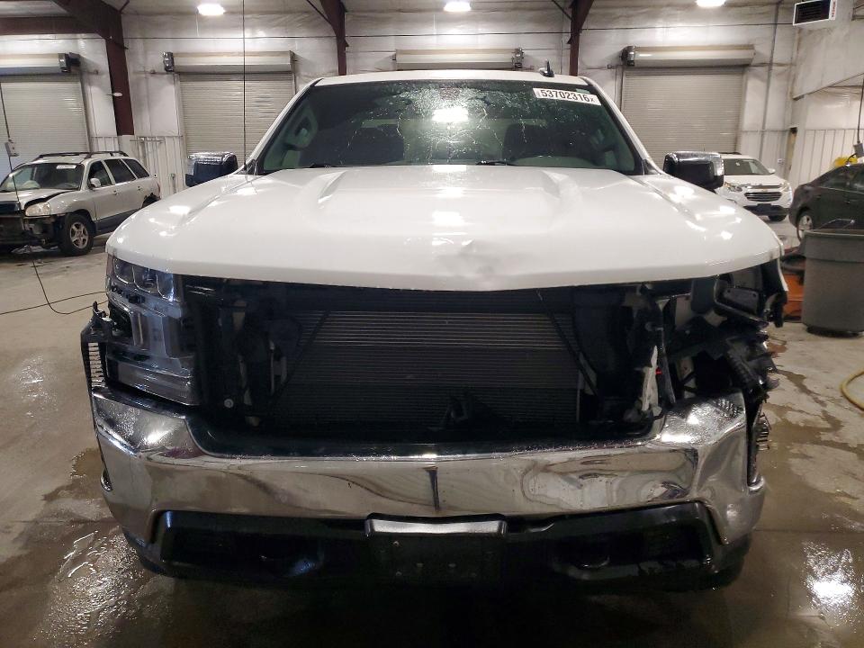 Продажа на аукционе авто 2020 Chevrolet Silverado, vin: 1GCRYDED3LZ364450, номер лота: 53702316