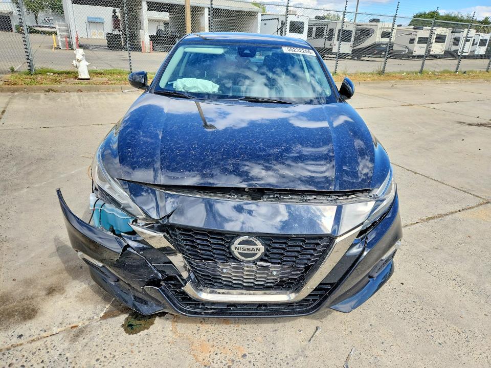 Продаж на аукціоні авто 2021 Nissan Altima, vin: 1N4BL4CV0MN400900, номер лоту: 55232266