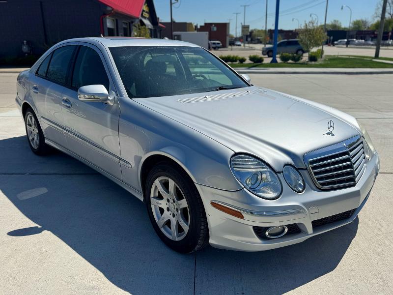 2008 Mercedes-benz E მანქანა იყიდება აუქციონზე, vin: WDBUF22X08B194985, აუქციონის ნომერი: 52503316