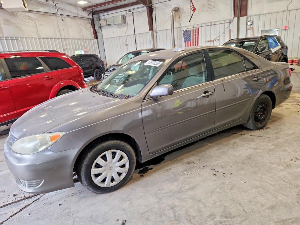 2006 Toyota Camry მანქანა იყიდება აუქციონზე, vin: 4T1BE32K56U650403, აუქციონის ნომერი: 54603226