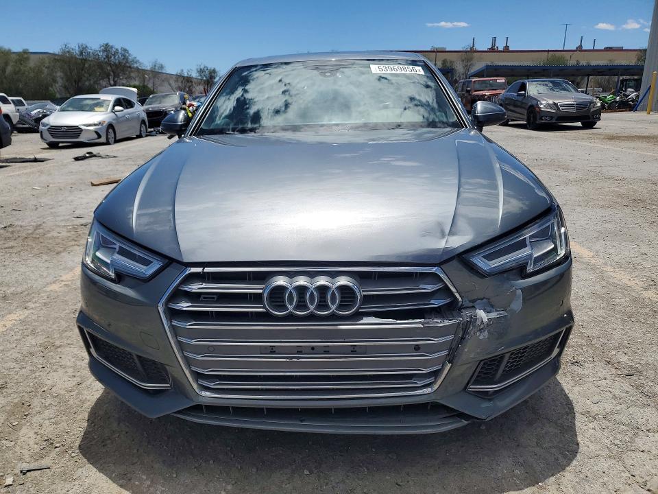 Продажа на аукционе авто 2018 Audi A4, vin: WAULMAF43JA005851, номер лота: 53969856