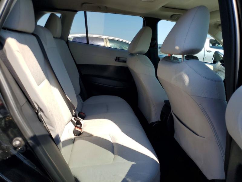 52753026 :رقم المزاد ، 7MUBAABG5NV040185 vin ، 2022 Toyota Corolla Cross مزاد بيع
