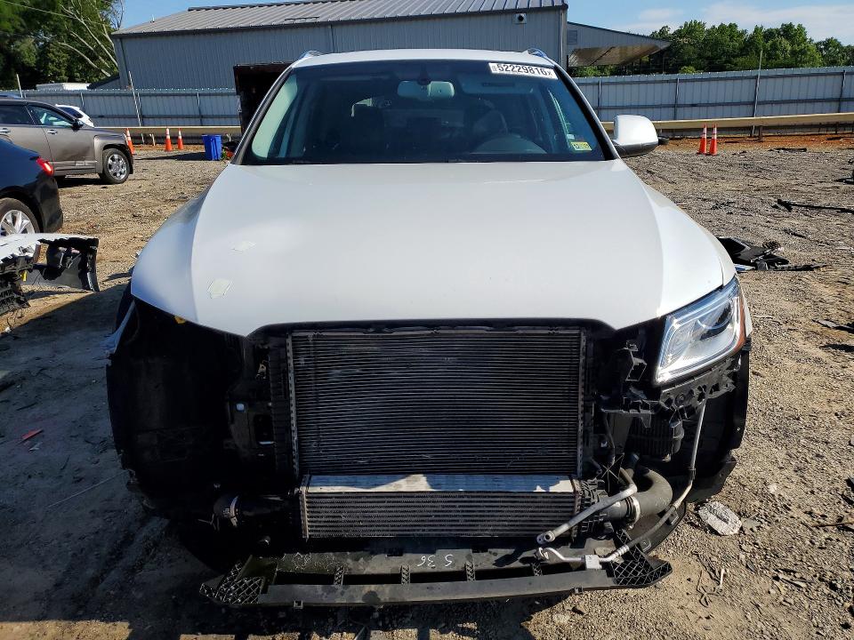 2015 Audi Q5 მანქანა იყიდება აუქციონზე, vin: WA1LFAFPXFA045689, აუქციონის ნომერი: 52229816
