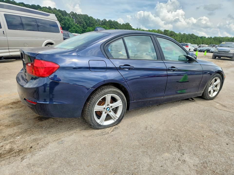 54400166 :رقم المزاد ، WBA3C3G53ENS70936 vin ، 2014 Bmw 320 مزاد بيع
