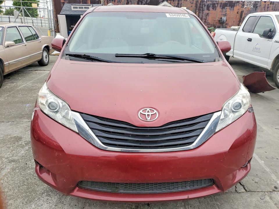 Продаж на аукціоні авто 2013 Toyota Sienna, vin: 5TDKK3DC7DS356327, номер лоту: 53459746