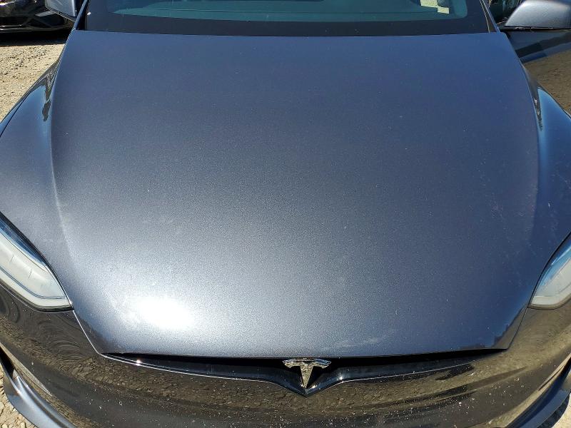 55222096 :رقم المزاد ، 7SAXCBE56PF374617 vin ، 2023 Tesla Model X مزاد بيع