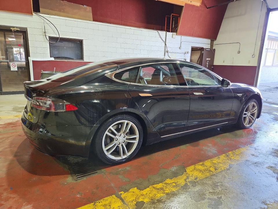 Aukcja sprzedaży 2016 Tesla Model S, vin: 5YJSA1E1XGF156264, numer aukcji: 52182346