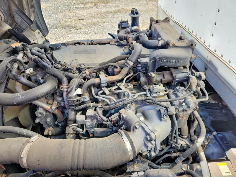 55269176 :رقم المزاد ، JALE5W169F7900651 vin ، 2015 Isuzu Nqr مزاد بيع
