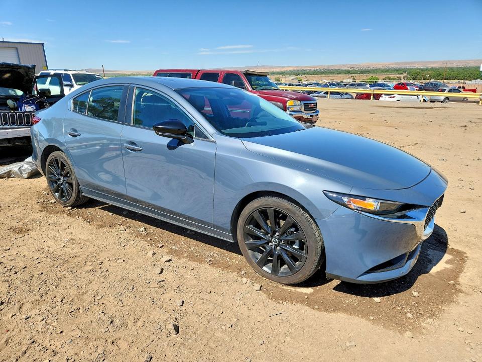 Продажа на аукционе авто 2024 Mazda 3, vin: 3MZBPBCM8RM402483, номер лота: 53089376
