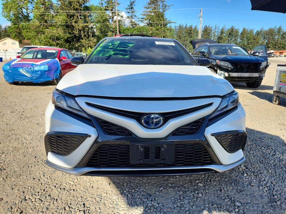 Продажа на аукционе авто 2021 Toyota Camry, vin: 4T1K31AK4MU020865, номер лота: 53044556