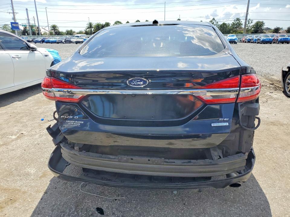 54844786 :رقم المزاد ، 3FA6P0HD4HR130491 vin ، 2017 Ford Fusion مزاد بيع