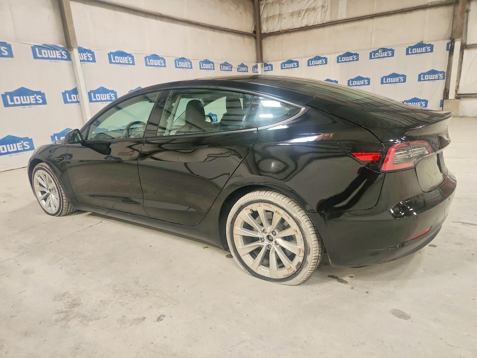 55599536 :رقم المزاد ، 5YJ3E1EA4NF372035 vin ، 2022 Tesla Model 3 مزاد بيع
