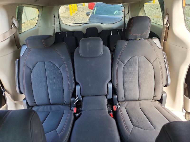 Продаж на аукціоні авто 2018 Chrysler Pacifica, vin: 2C4RC1FG7JR174499, номер лоту: 55318526