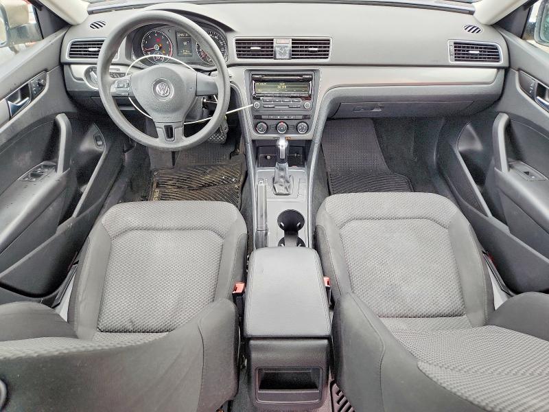 53529266 :رقم المزاد ، 1VWAT7A31FC072763 vin ، 2015 Volkswagen Passat مزاد بيع