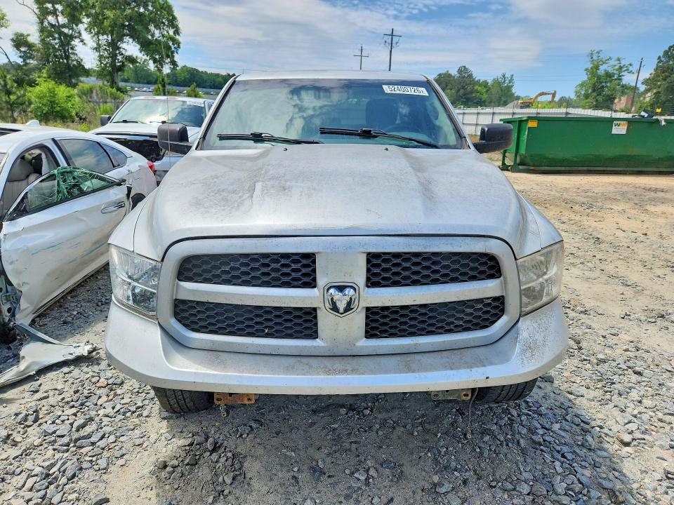 52400726 :رقم المزاد ، 1C6RR7FTXHS711624 vin ، 2017 Ram 1500 مزاد بيع