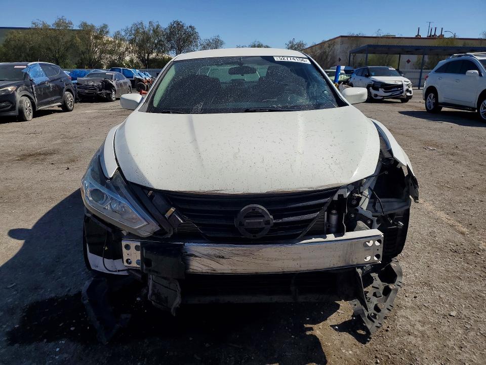 Продажа на аукционе авто 2017 Nissan Altima, vin: 1N4AL3AP0HC486494, номер лота: 52774156