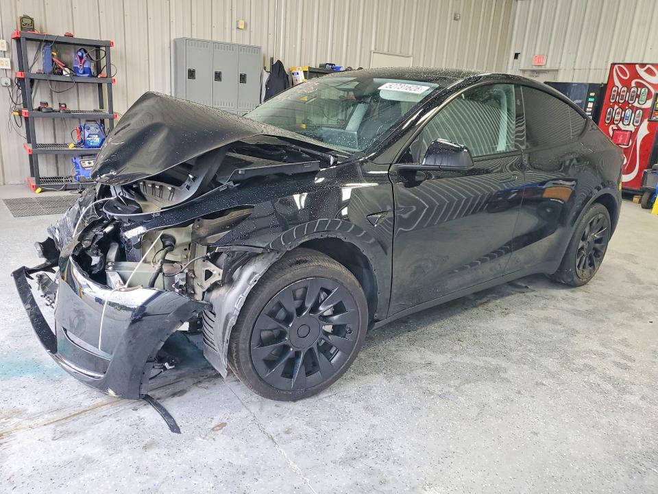 Продажа на аукционе авто 2024 Tesla Model Y, vin: 7SAYGDEE9RA247283, номер лота: 52731626