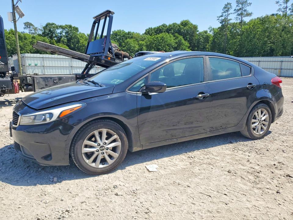 2017 Kia Forte მანქანა იყიდება აუქციონზე, vin: 3KPFL4A79HE146288, აუქციონის ნომერი: 52535966