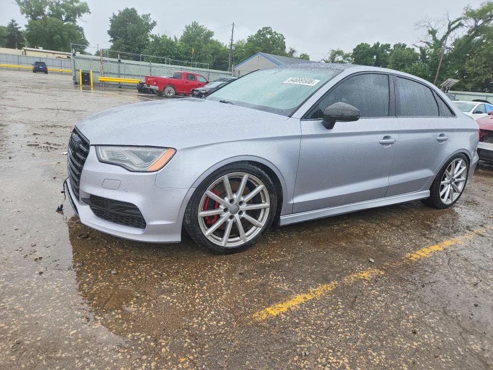 54699506 :رقم المزاد ، WAUB1GFF3G1008010 vin ، 2016 Audi S3 مزاد بيع