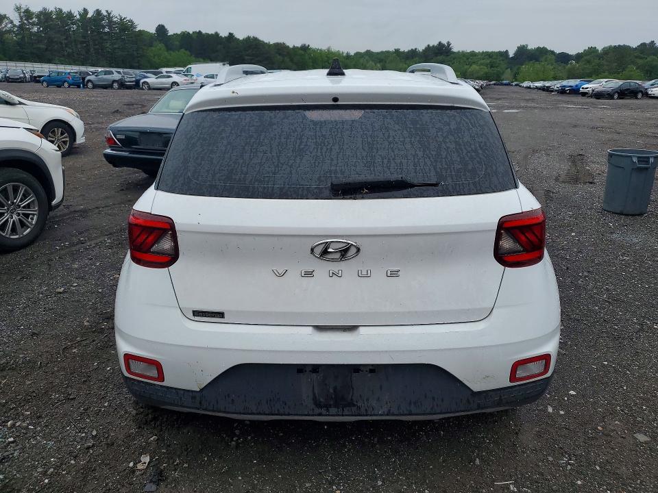 2021 Hyundai Venue მანქანა იყიდება აუქციონზე, vin: KMHRC8A30MU102964, აუქციონის ნომერი: 54704576