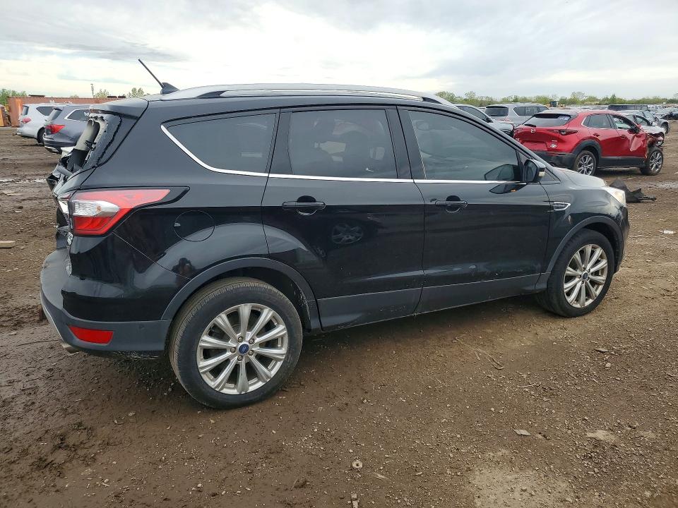 52627016 :رقم المزاد ، 1FMCU9J9XJUA80769 vin ، 2018 Ford Escape مزاد بيع