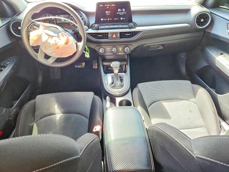 52616166 :رقم المزاد ، 3KPF24AD8RE837595 vin ، 2024 Kia Forte مزاد بيع