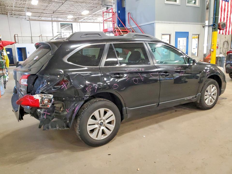 52566066 :رقم المزاد ، 4S4BSBCC8F3340147 vin ، 2015 Subaru Outback مزاد بيع