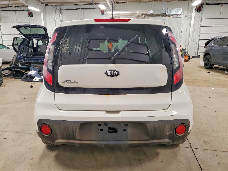 Aukcja sprzedaży 2018 Kia Soul, vin: KNDJN2A21J7894570, numer aukcji: 53181406