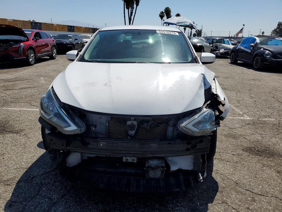 Продажа на аукционе авто 2016 Nissan Sentra, vin: 3N1AB7AP8GY260992, номер лота: 53846376