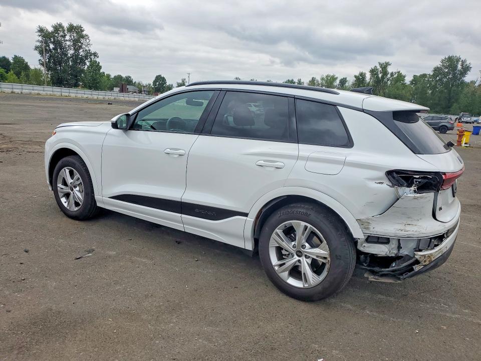 Продаж на аукціоні авто 2025 Audi Q6 E-tron, vin: WA112BGF9SA021196, номер лоту: 52463586