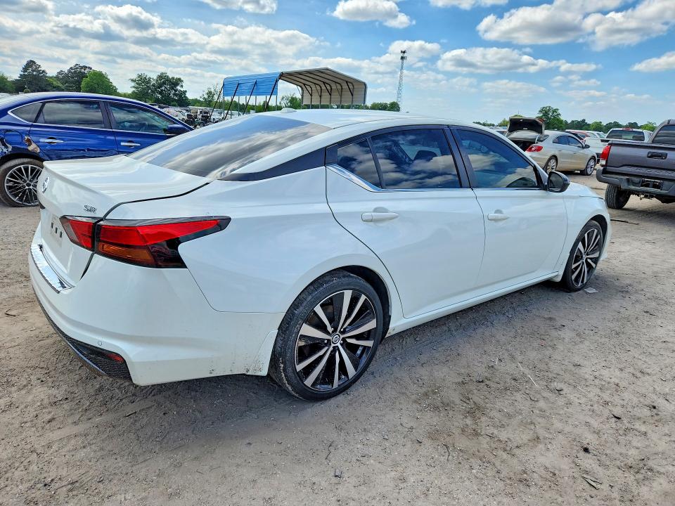 2022 Nissan Altima მანქანა იყიდება აუქციონზე, vin: 1N4BL4CV7NN365189, აუქციონის ნომერი: 52424716
