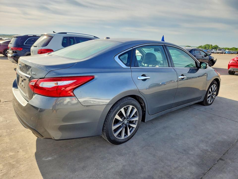 52098866 :رقم المزاد ، 1N4AL3AP5HC224907 vin ، 2017 Nissan Altima مزاد بيع