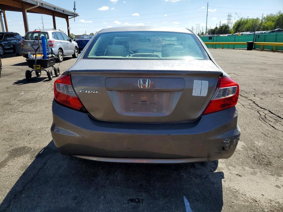 Продажа на аукционе авто 2012 Honda Civic, vin: 2HGFB2F51CH588656, номер лота: 52199036