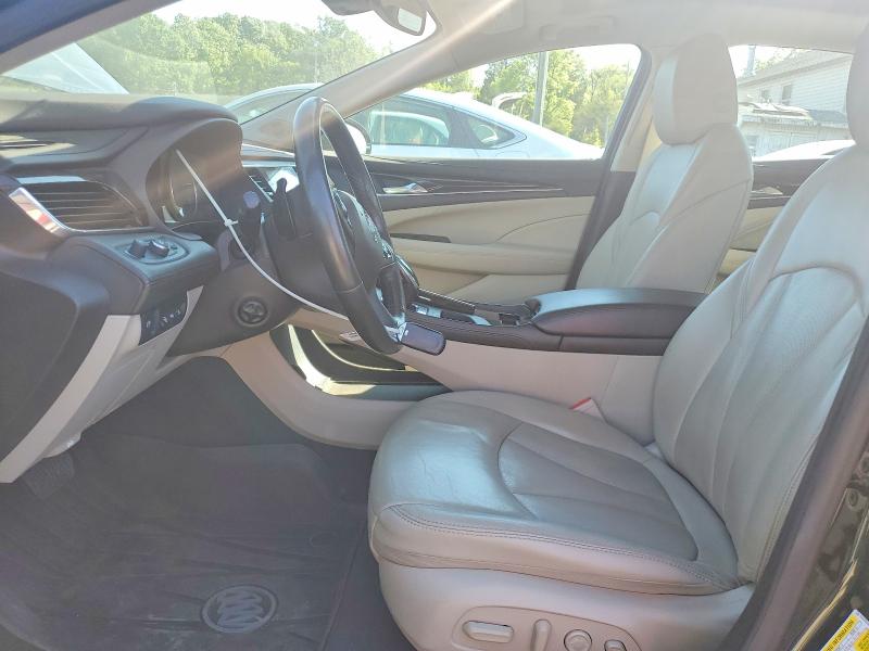 52348896 :رقم المزاد ، 1G4ZR5SS8HU179980 vin ، 2017 Buick Lacrosse مزاد بيع